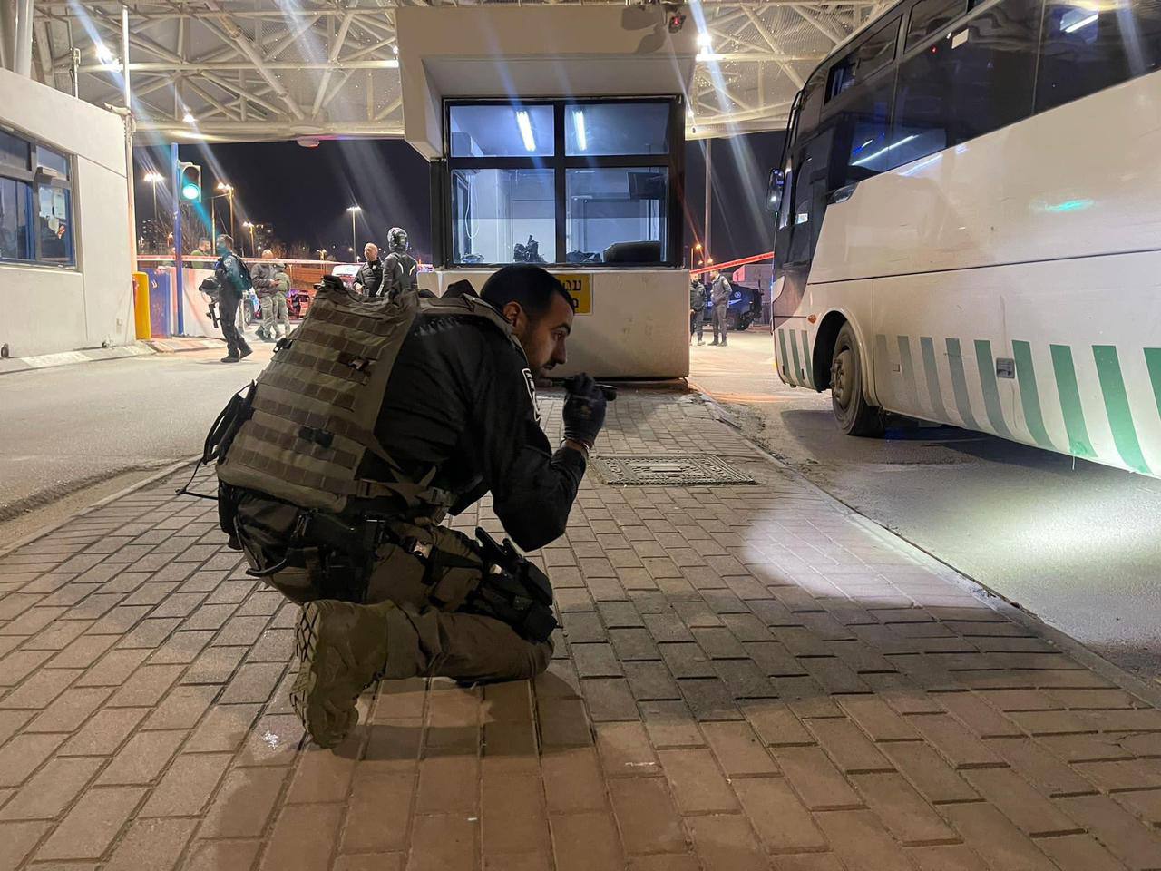 بالفيديو والصور: عملية شعفاط التي قتل على إثرها جندي "إسرائيلي"