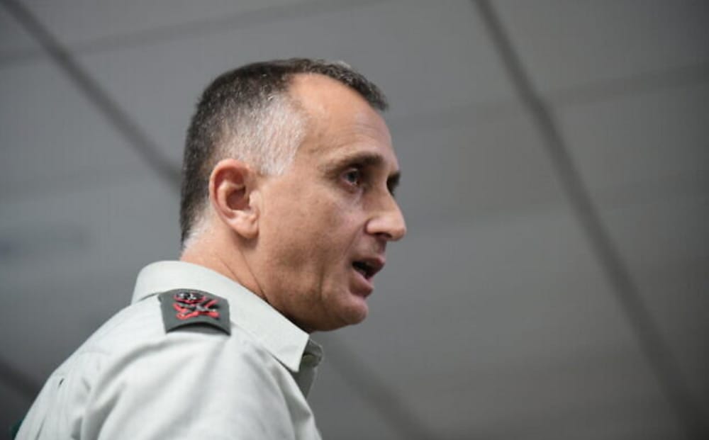 الرئيس السابق لاستخبارات العدو يدعو للاستيقاط والحذر من تقدم إيران النووي   