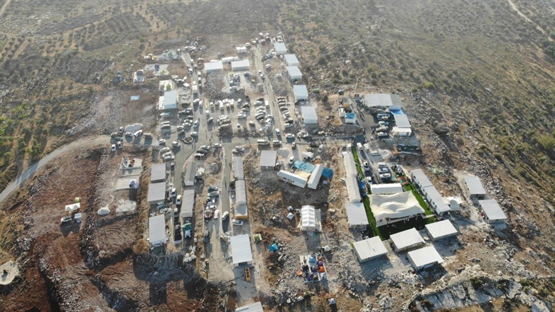 جيش العدو يوافق على المسيرة الضخمة