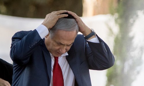 "بنيامين نتنياهو" يجري تقييماً هاتفيًا للوضع ولن يقطع زيارته في إيطاليا