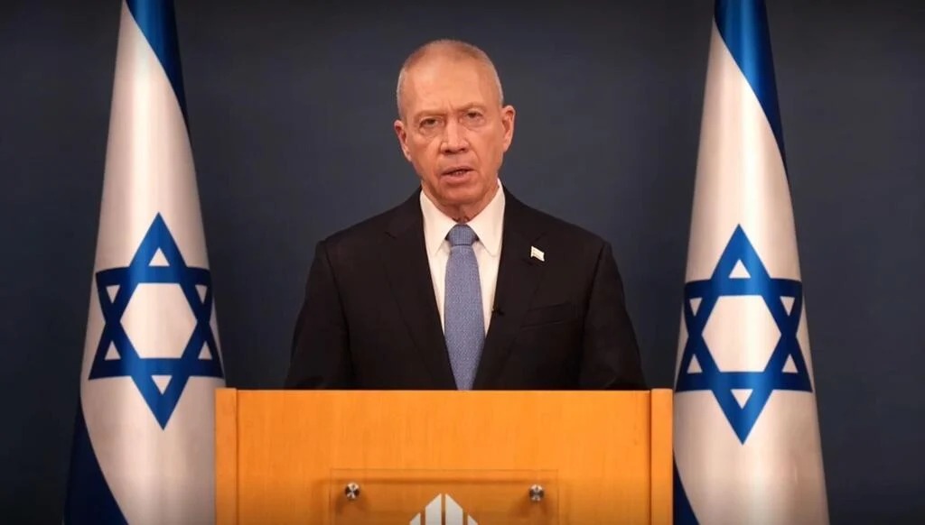 أعضاء "الليكود" يهاجمون "غالانت" ويتهمونه بالاستسلام لليسار