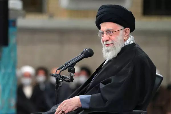 طوق "إسرائيل" حول إيران يتفكك