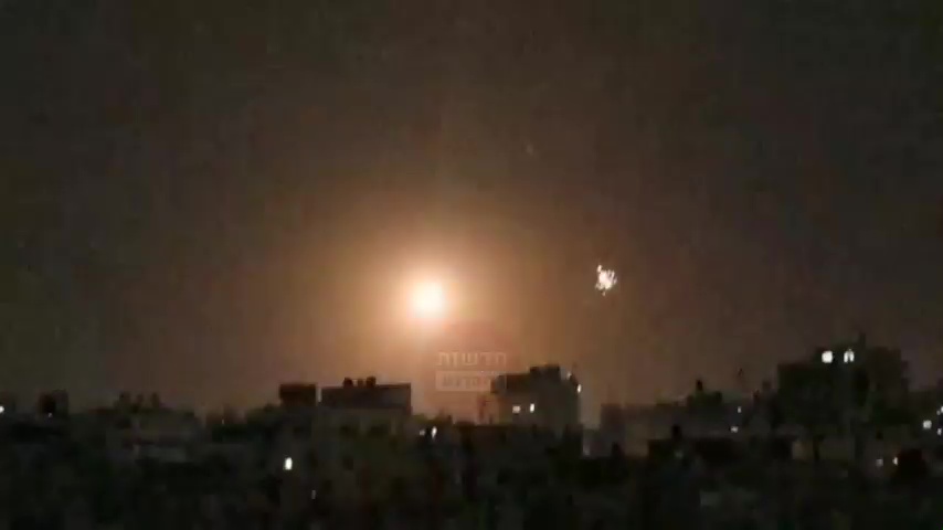 بالفيديو: إطلاق صواريخ من قطاع غزة تجاه مستوطنات الغلاف
