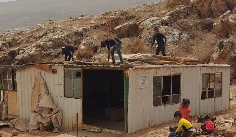 إخلاء قرية فلسطينية في الضفة الغربية بسبب عنف المستوطنين
