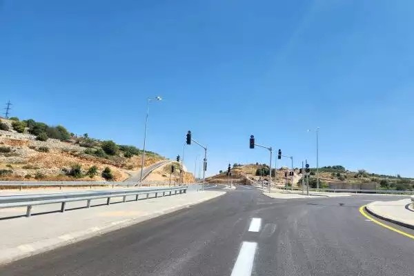 طرق استيطانية إلتفافية جديدة لتأمين سفر المستوطنين