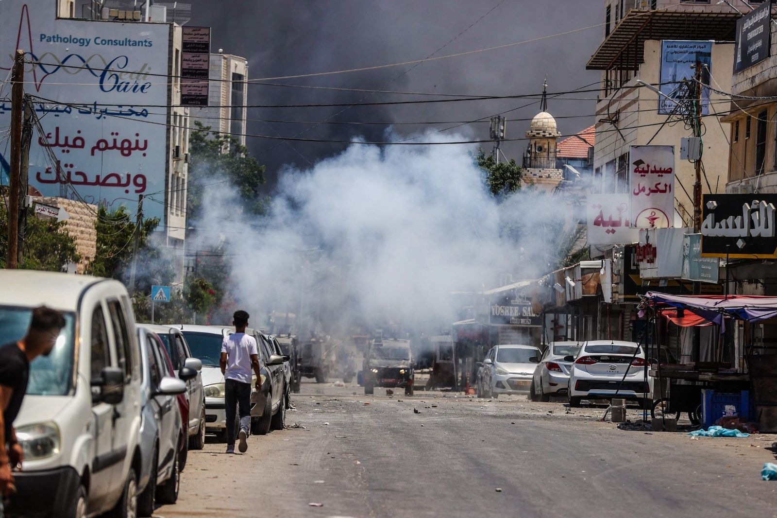 الغضب في الضفة يتزايد والفصائل تأخذ دورها في القيادة