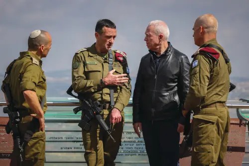 بعد 75 سنة من تأسيسه .. روح "جيش الشعب" تتآكل