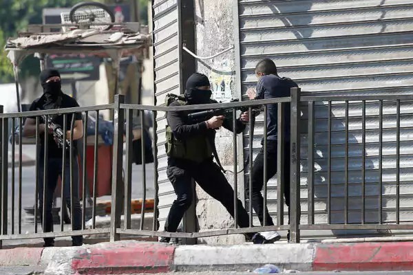 كذبة "إسرائيل" بتمويل "الإرهاب"