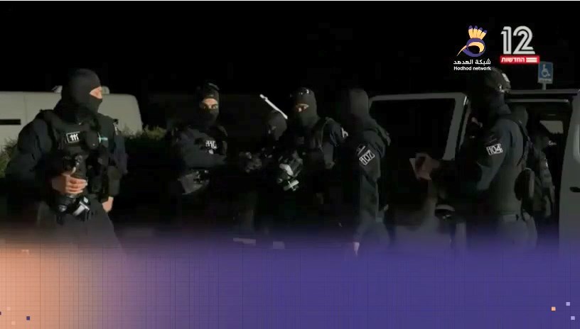 شاهد: عملية اقتحام لأحد أقسام أسرى حماس بسجن النقب