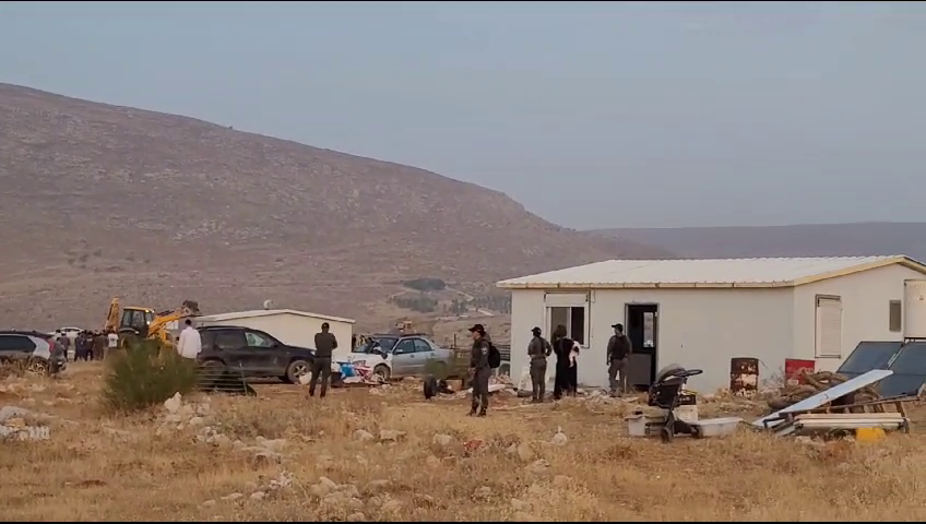 اشتباكات بين مستوطنين وجيش العدو