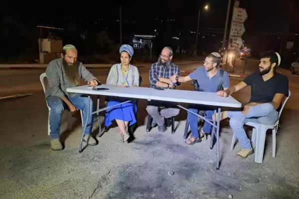 قادة مستوطنات شمال الضفة يطالبون "غالانت" بتغيير الوضع