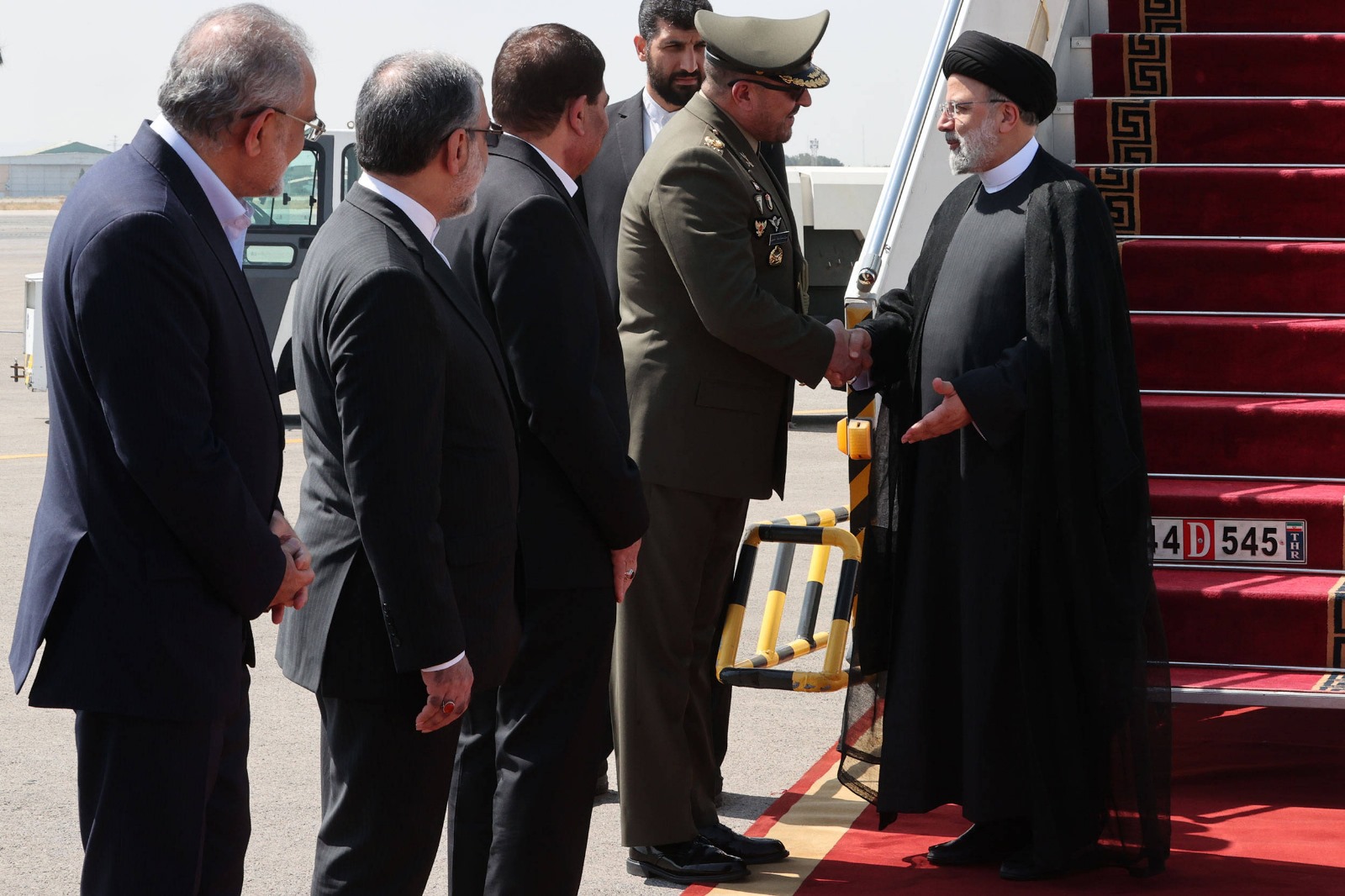 إيران في جهد دبلوماسي واقتصادي حول العالم