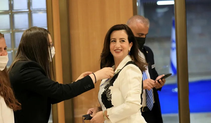 "زعبي" تعمل مستشارة لهيئة مشتركة بين داخلية العدو والمستوطنات