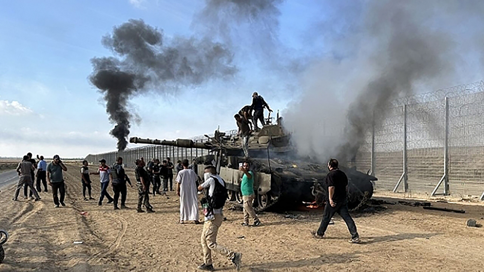 تقارير أمريكية: قادة إيران فوجئوا بعملية "طوفان الأقصى"