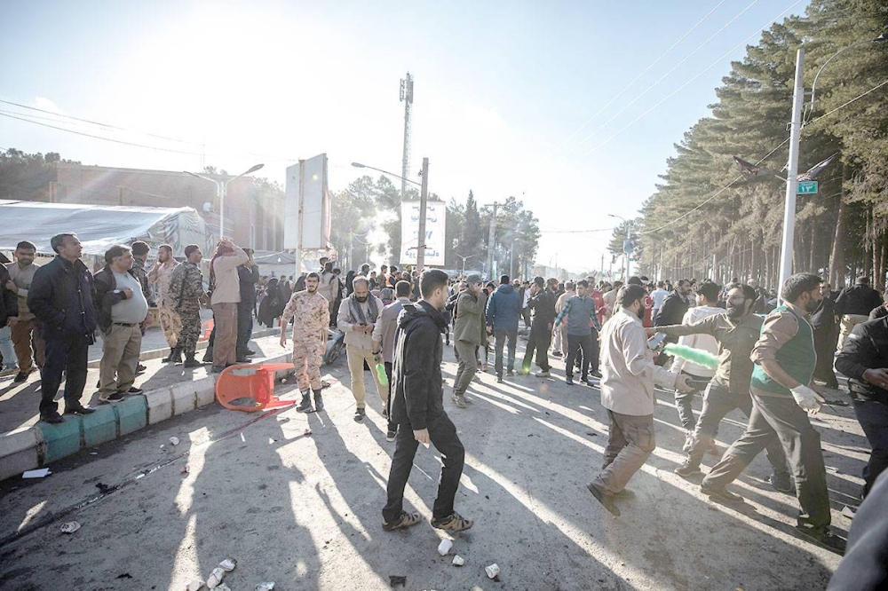 الرئيس الإيراني وقائد فيلق القدس ينجوان من مجزرة ضريح سليماني