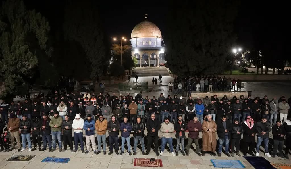 تداعيات فرض قيود على الصلاة في المسجد الأقصى خلال رمضان