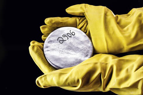 ماذا يعني تخصيب اليورانيوم؟