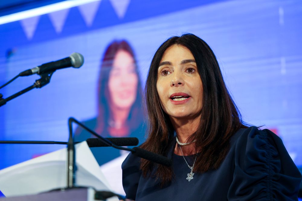 الوزيرة ريغيف: من يبتز الحكومة حقًا هو إدلشتاين