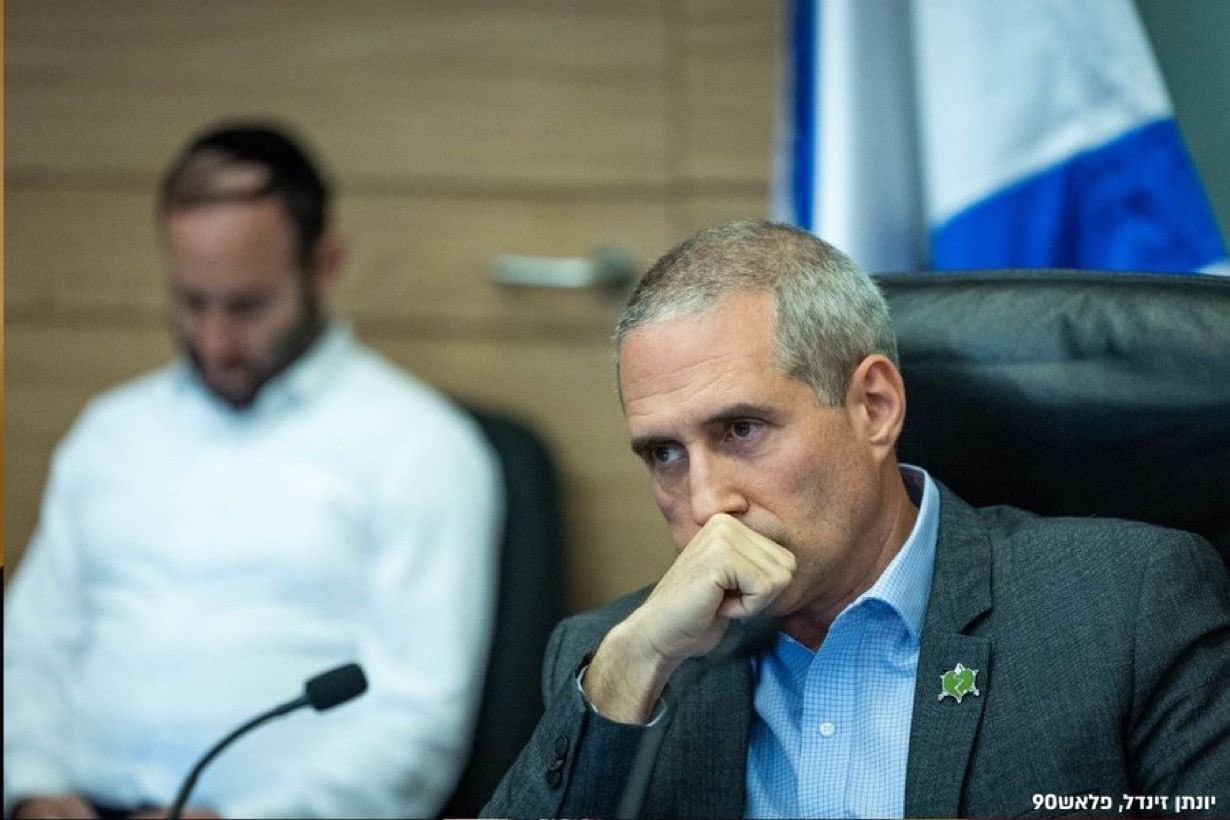 رغم الاشتباه به بالاغتصاب: الموافقة النهائية على تعيين ميلفيتسكي رئيسًا للجنة المالية