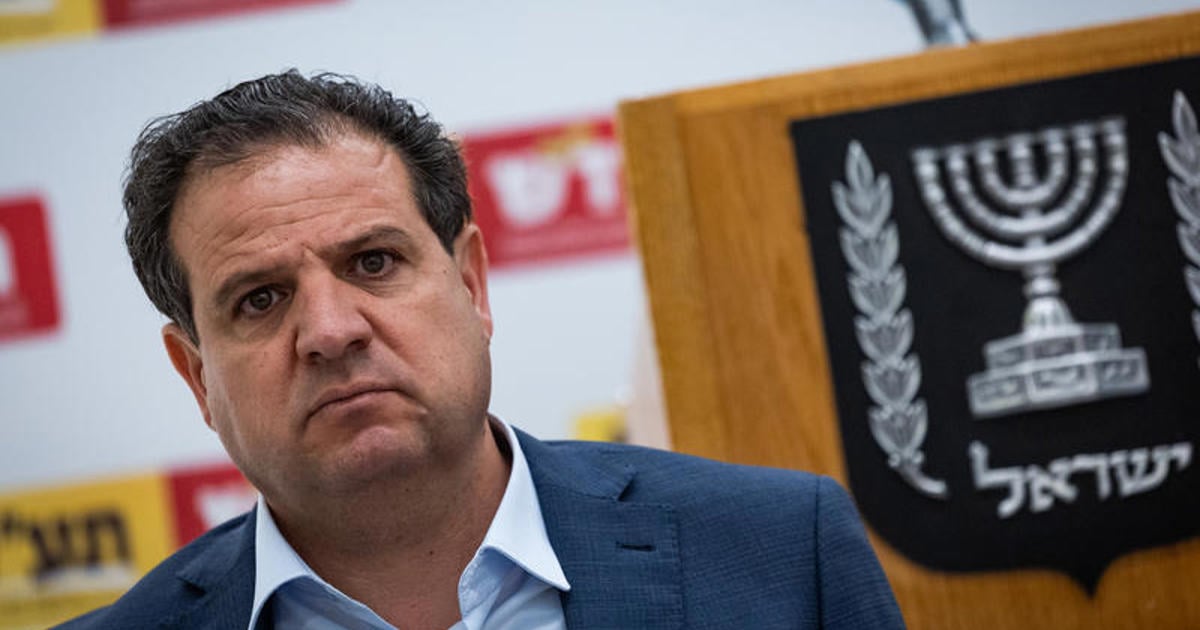 مكتب عودة يوجه نداءً لأعضاء الكنيست المتأرجحين: "إجراءات العزل ستُتخذ ضدهم غدًا"