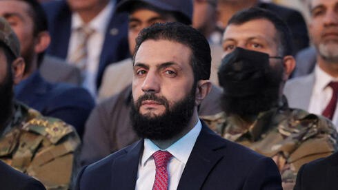 أحمد الشرع يضع إسرائيل أمام اختبار، والجيش الإسرائيلي يسير على حبل مشدود في سوريا