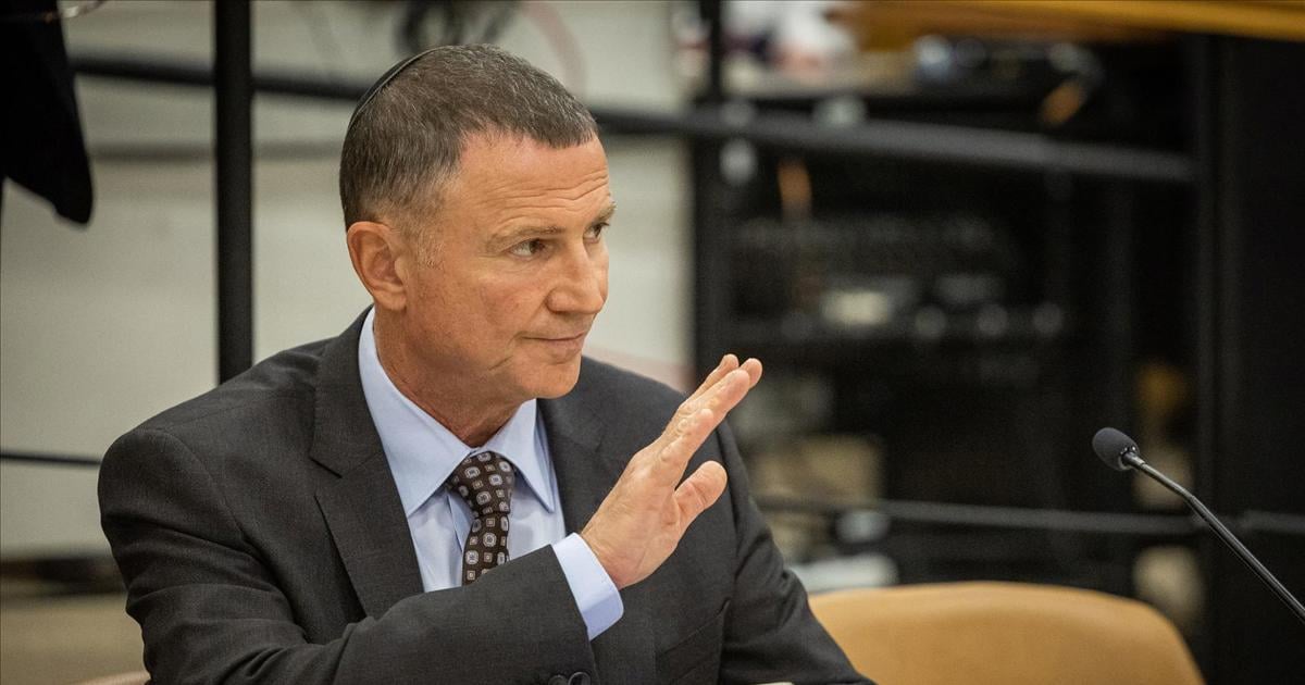 مستشار الكنيست يحذر: عزل إدلشتاين سابقة خطيرة