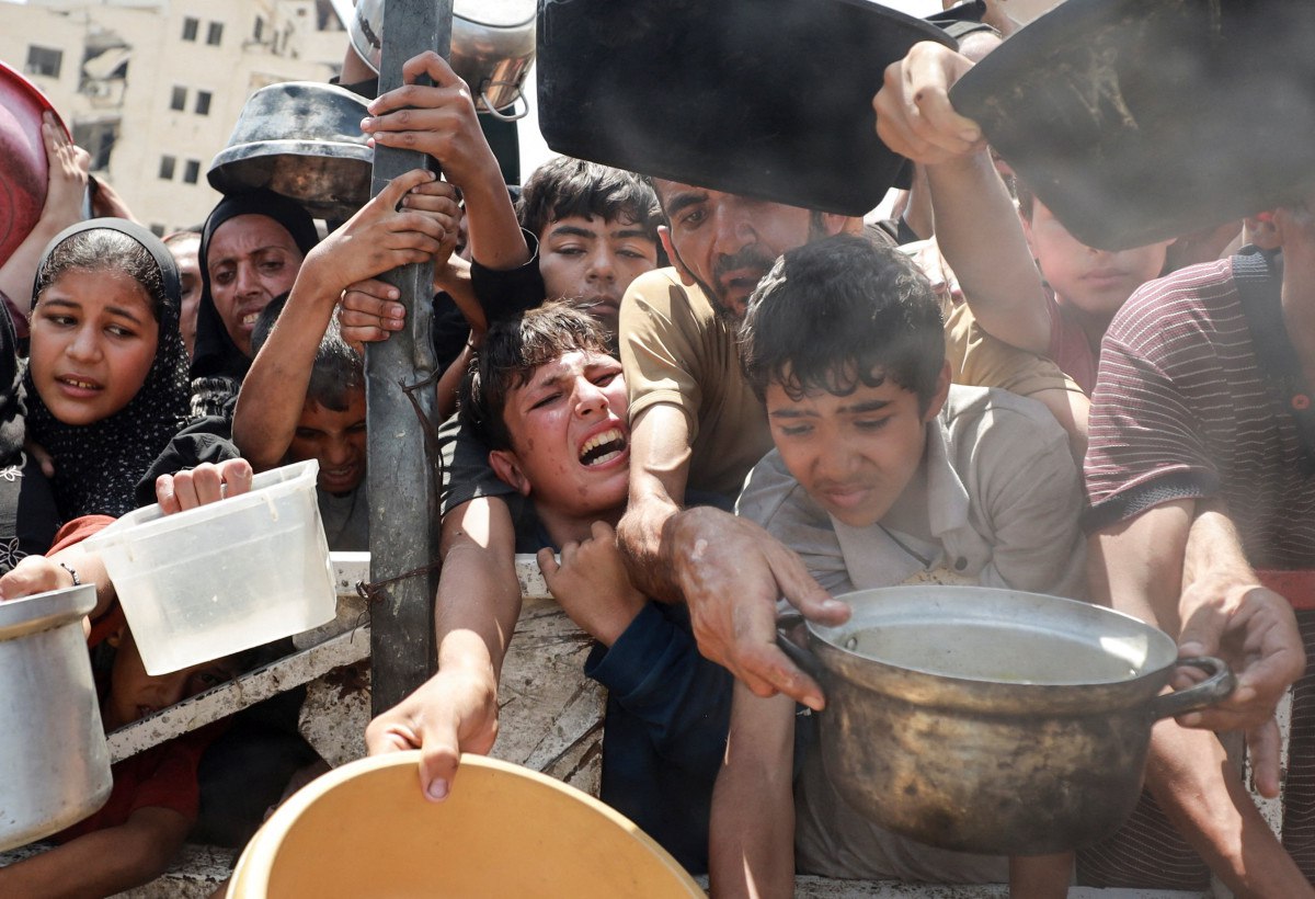 مسؤول كبير في الجيش الإسرائيلي يشن هجوماً شديداً على رئيس الموساد ديدي برنياع: لماذا لا يتم فصلهم؟