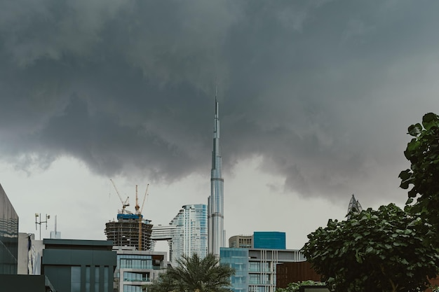 بعد ساعات من تحذير مجلس الأمن القومي: إسرائيل ستجلي قسما كبيرا من موظفي سفارتها في الإمارات