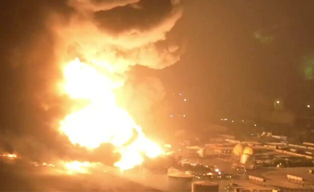 "إسرائيل" تؤكد: سفننا الحربية هاجمت في اليمن فجر اليوم