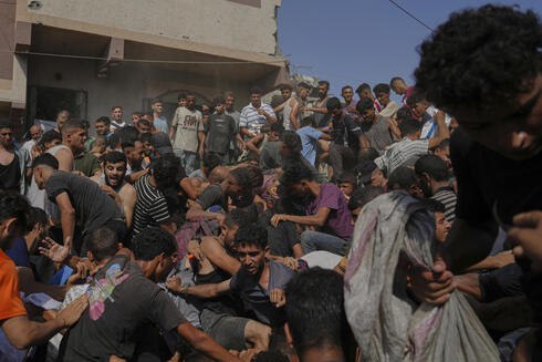 إطعام الآخرين هو علامة القوة وليس الضعف.