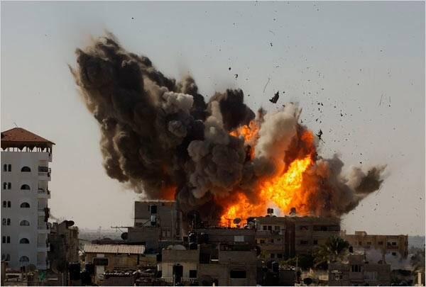 مسافة 2350 كيلومترًا، وأكثر من 10 طائرات و30 سلاحًا: هجمات الجيش الإسرائيلي في اليمن