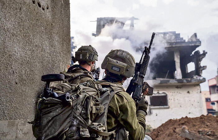 جميع الساحات مفتوحة