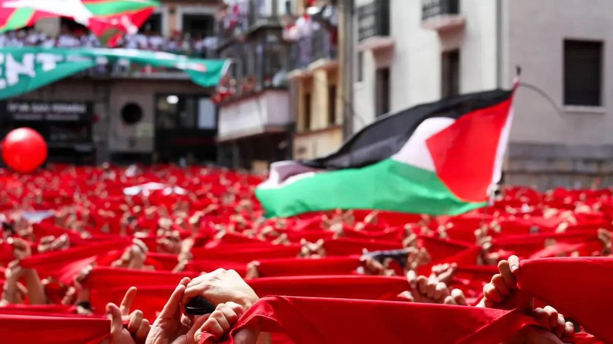 صباح الخير يا فلسطين: هكذا حولنا الدعم الدولي الساحق إلى عزلة كاملة