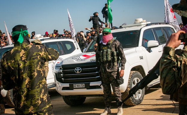 جدول المحادثات الضيق - والتقييم: لن يتم إطلاق سراح الرهائن قبل بداية الأسبوع المقبل