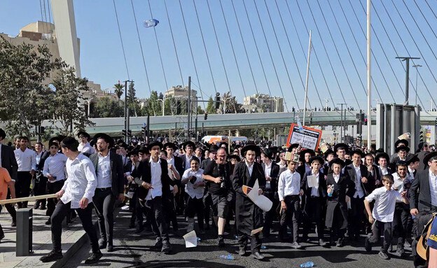 استطلاع القناة 12: 69% يعتقدون أن إسرائيل أصبحت محمية أمريكية