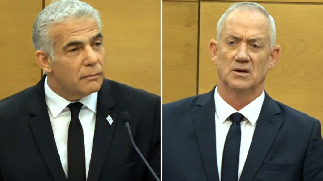 خلاف انتخابي بين لابيد وغانتس حول الاستقالة