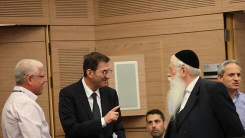 الأخطاء الأربعة التي يرتكبها مؤيدو قانون بيسموت