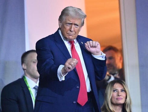 نحو المرحلة الثانية.. الاتصال بالواقع