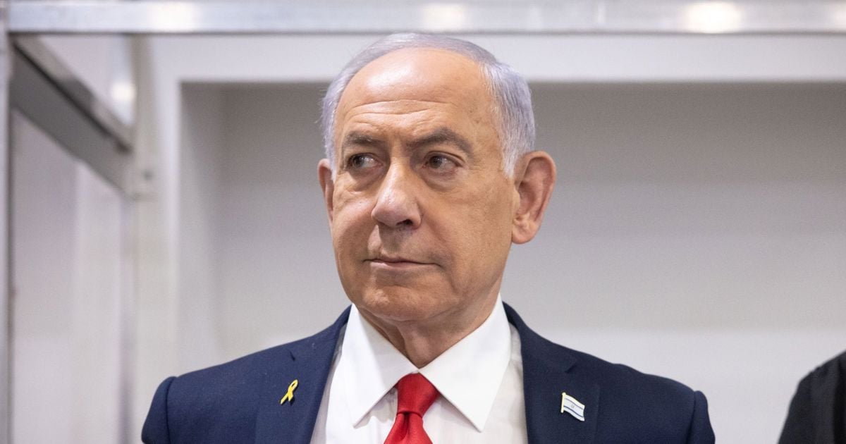 مرور عام على بداية الشهادة.. مع طرح مسألة العفو ما الذي يحدث في محاكمة نتنياهو؟