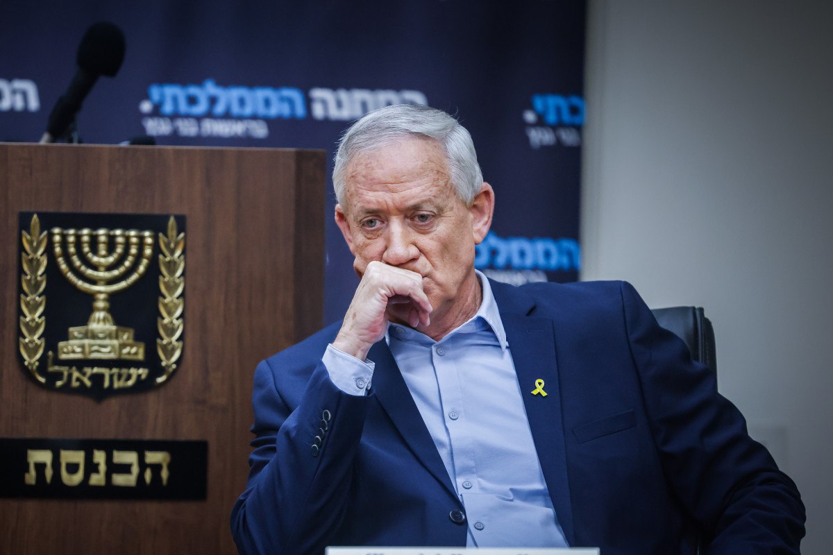 استطلاع معاريف: رغم أسبوع مضطرب، لا تغيير في الكتل