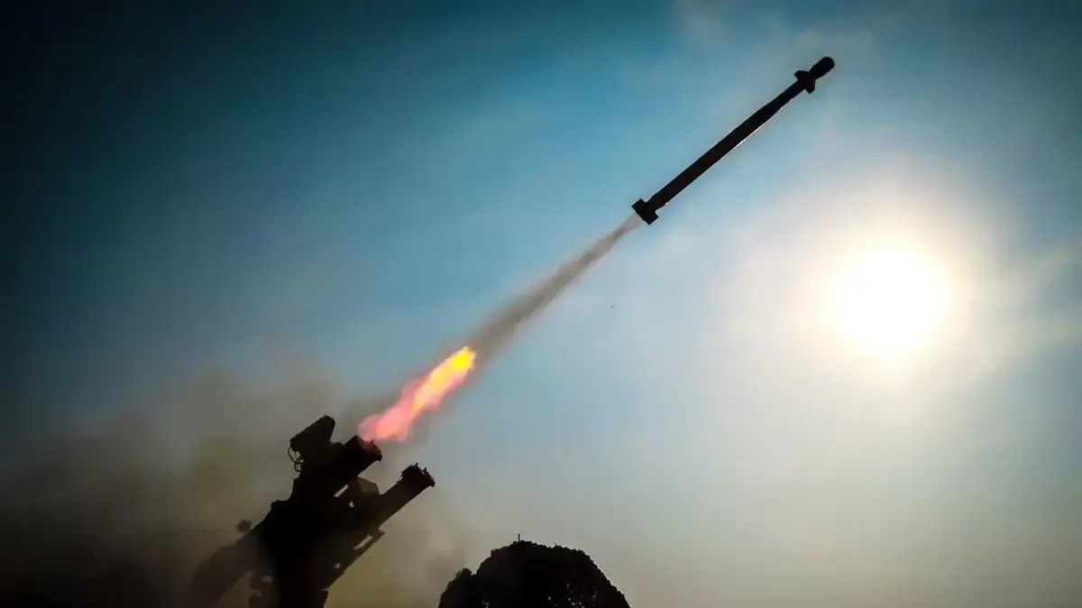 كُشِفَ النقاب عن: آلات الصواريخ "المدنية" الإيرانية - ومعلومات ترامب الاستخباراتية