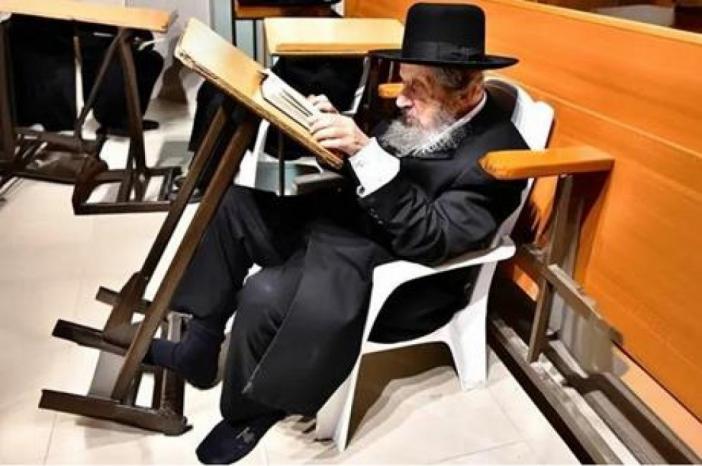 حصري: تسجيلات جديدة لكبار الحاخامات تكشف زيف قانون الإعفاء من التجنيد الإجباري