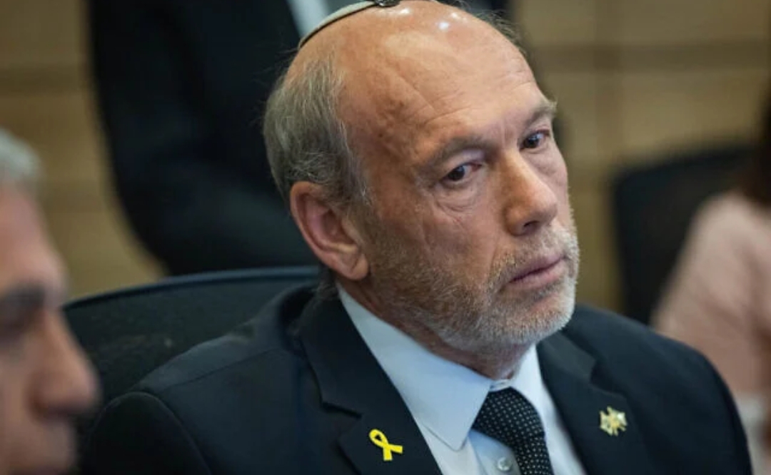 المقربون من نتنياهو يسعون إلى اختيار مرشح "مناسب لإنجلمان" لمنصب مراقب الدولة الجديد