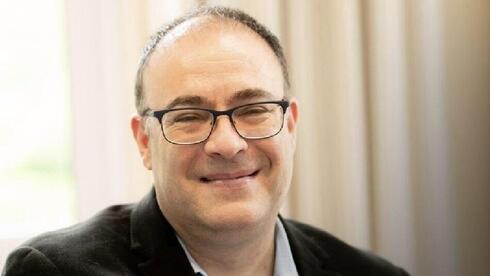 مقتل صحفي يهودي جنوب أفريقيا