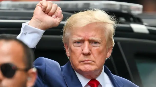 "ترامب" يواجه ثلاث خيارات صعبة