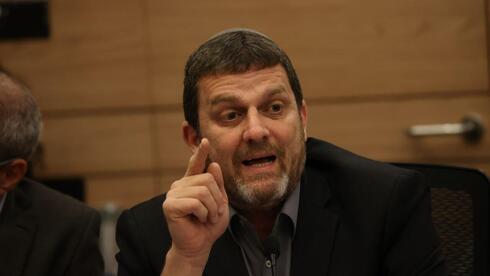 18 نائباً يرفضون خطة "الجيش" في لبنان و "زامير" يتمسك بـ"فرصة التغيير"