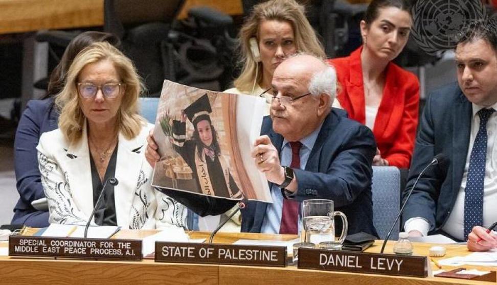 واشنطن تهدد بإلغاء تأشيرات الوفد الفلسطيني بنيويورك