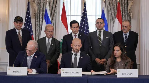 لواء سابق: يجب تفكيك الحاضنة المدنية لحزب الله