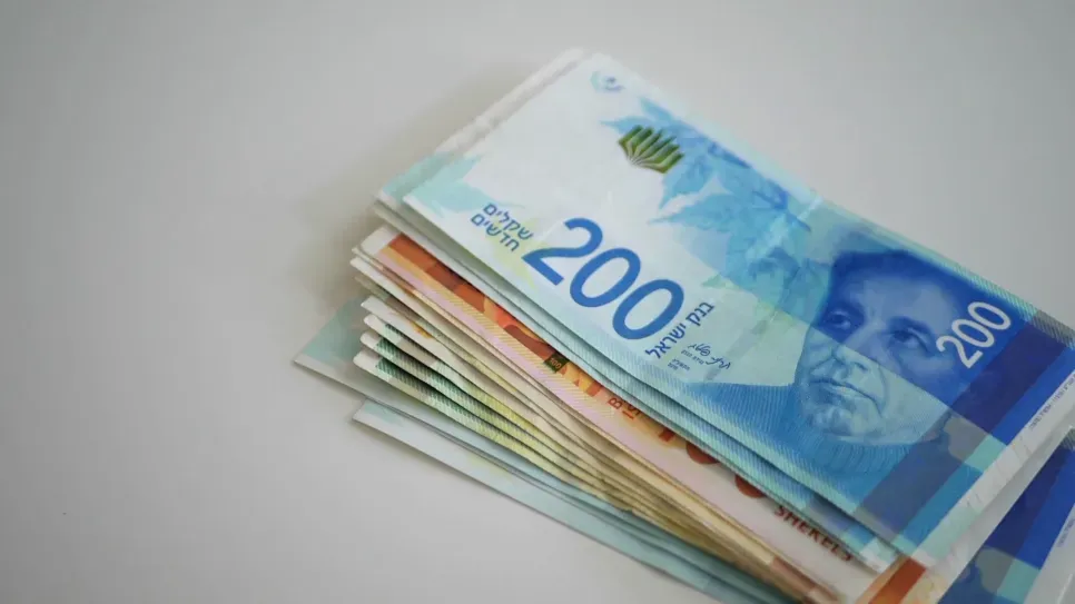 أين تذهب أموال التبرعات داخل كيان العدو؟ 