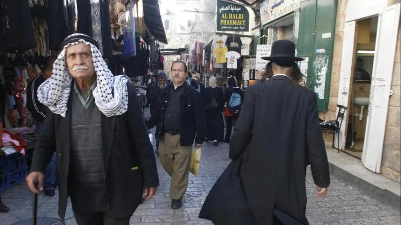 61% يعتقدون أن العلاقات بين اليهود وفلسطينيي الداخل المحتل قد تدهورت